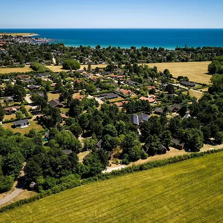 Ferieby * Rødvig